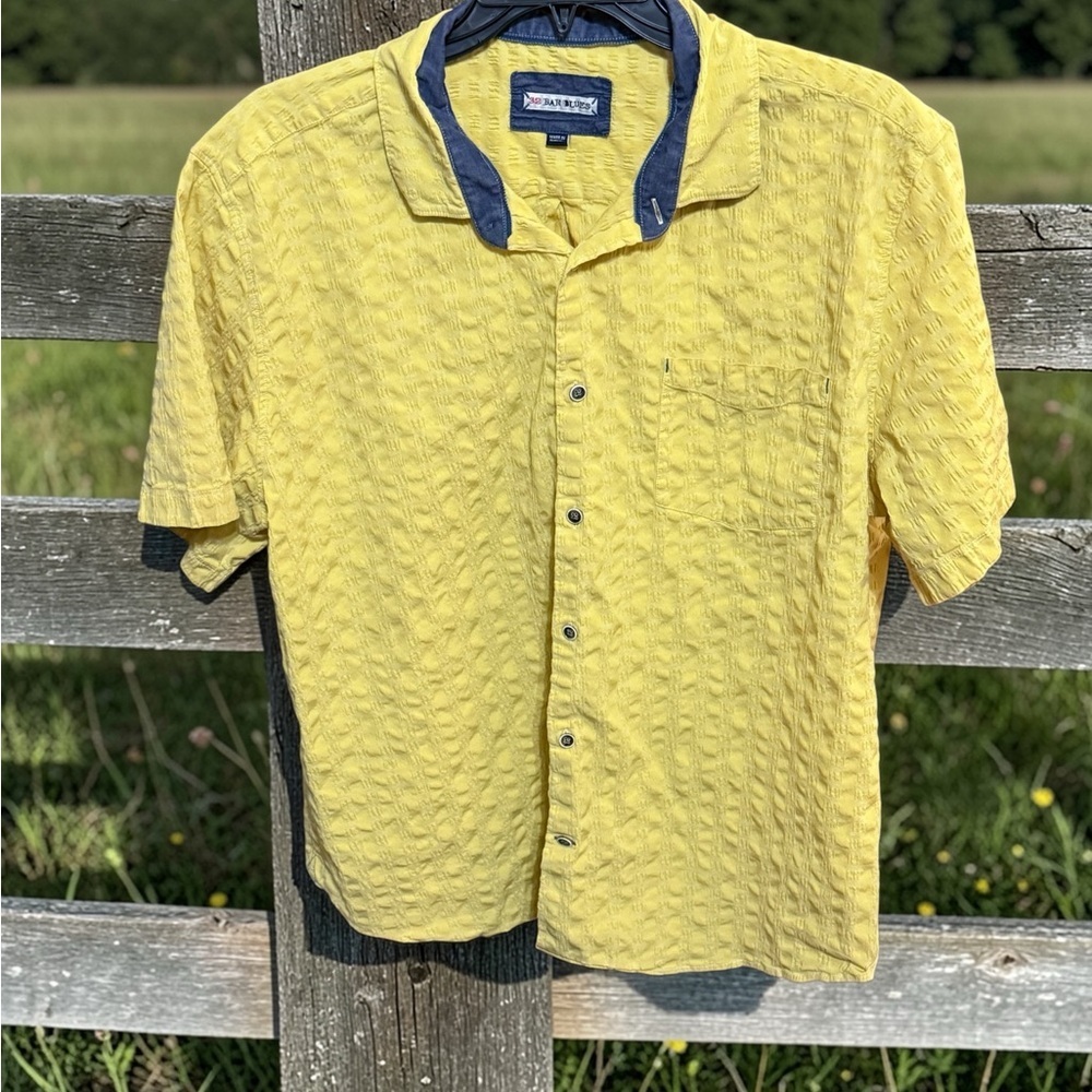 32Bar Blues Yellow Short-Sleeve Textured Button-Down Shirt